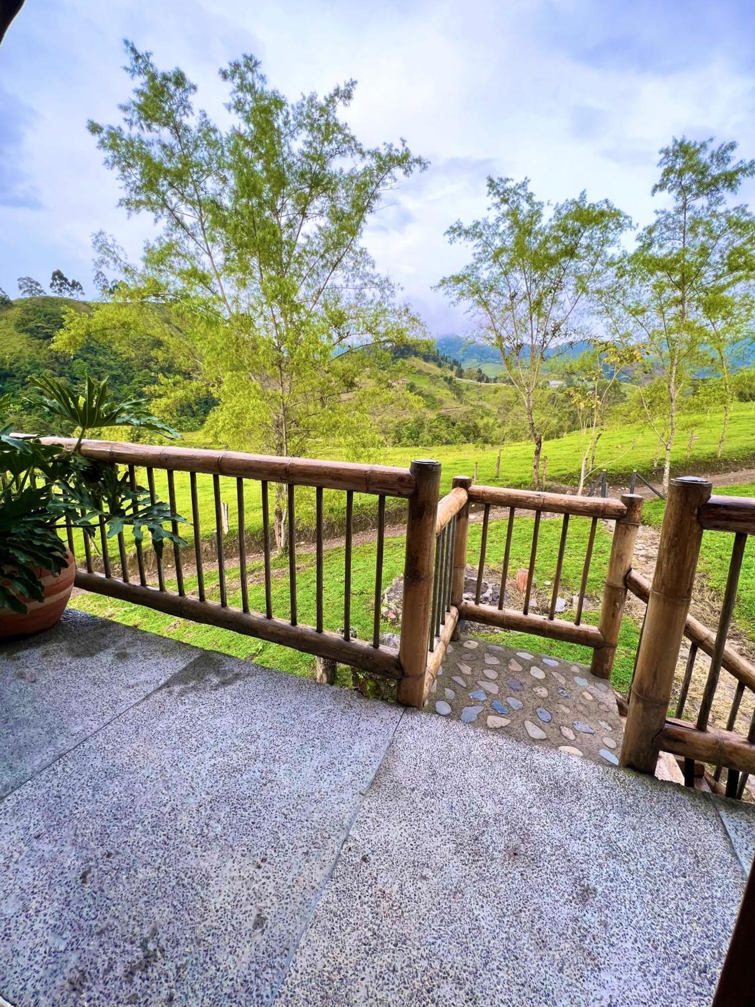 Glamping La Herradura ซานตาโรซา เดกาบัล ภายนอก รูปภาพ